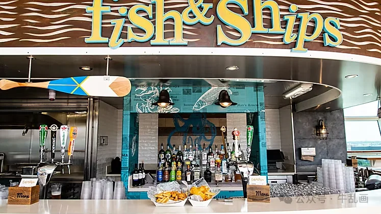The Fish and Ships counter by the pool
